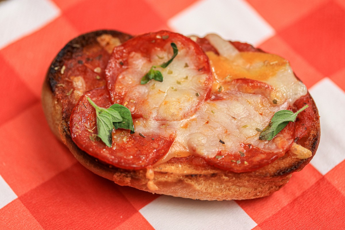 Pepperoni Pizza Sliders gluten-free dinner rolls