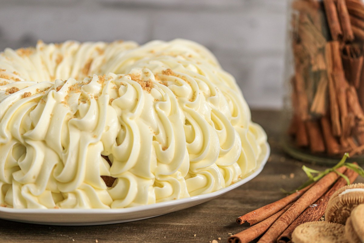 CinnabunFun KTOOS Apple Cake