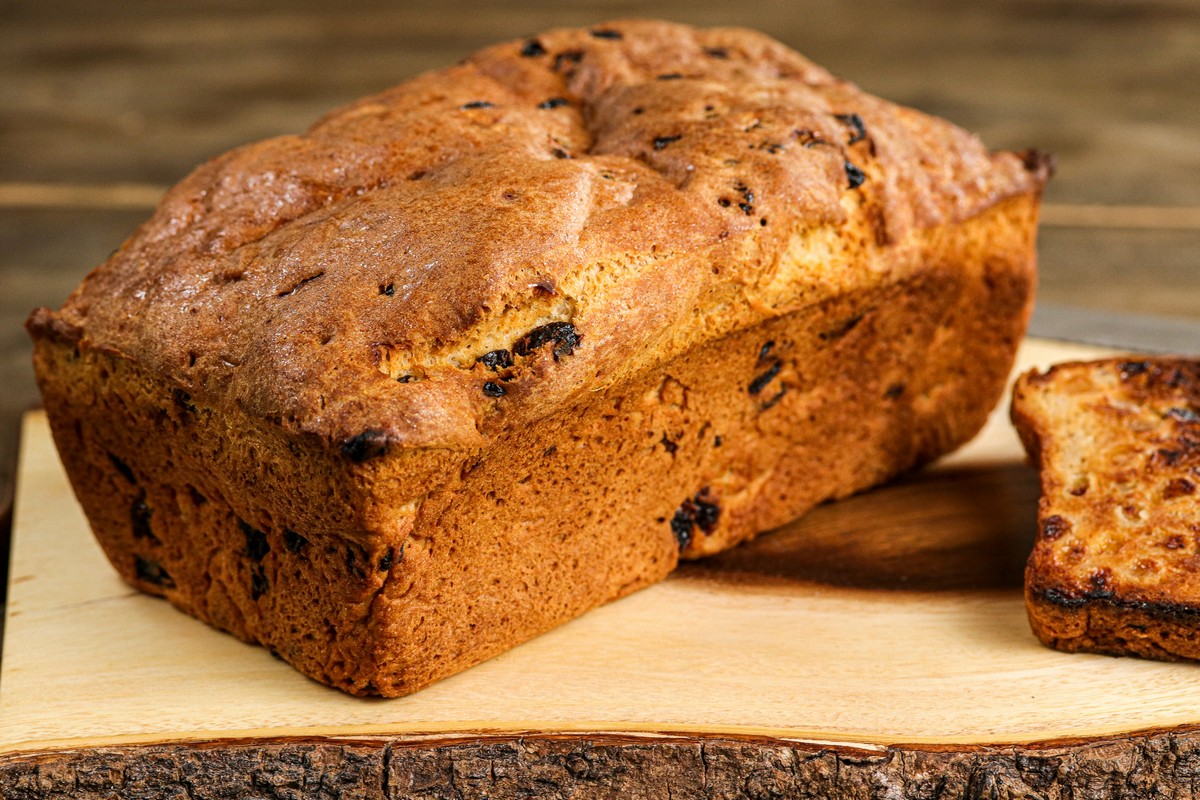 gluten-free Cinnamon Raisin Bread loaf