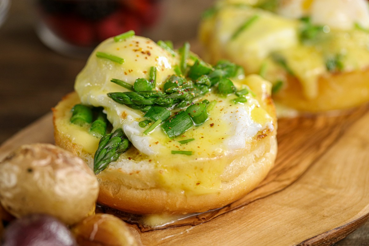 Asparagus & Chive Eggs Benedict Traditional English Muffin