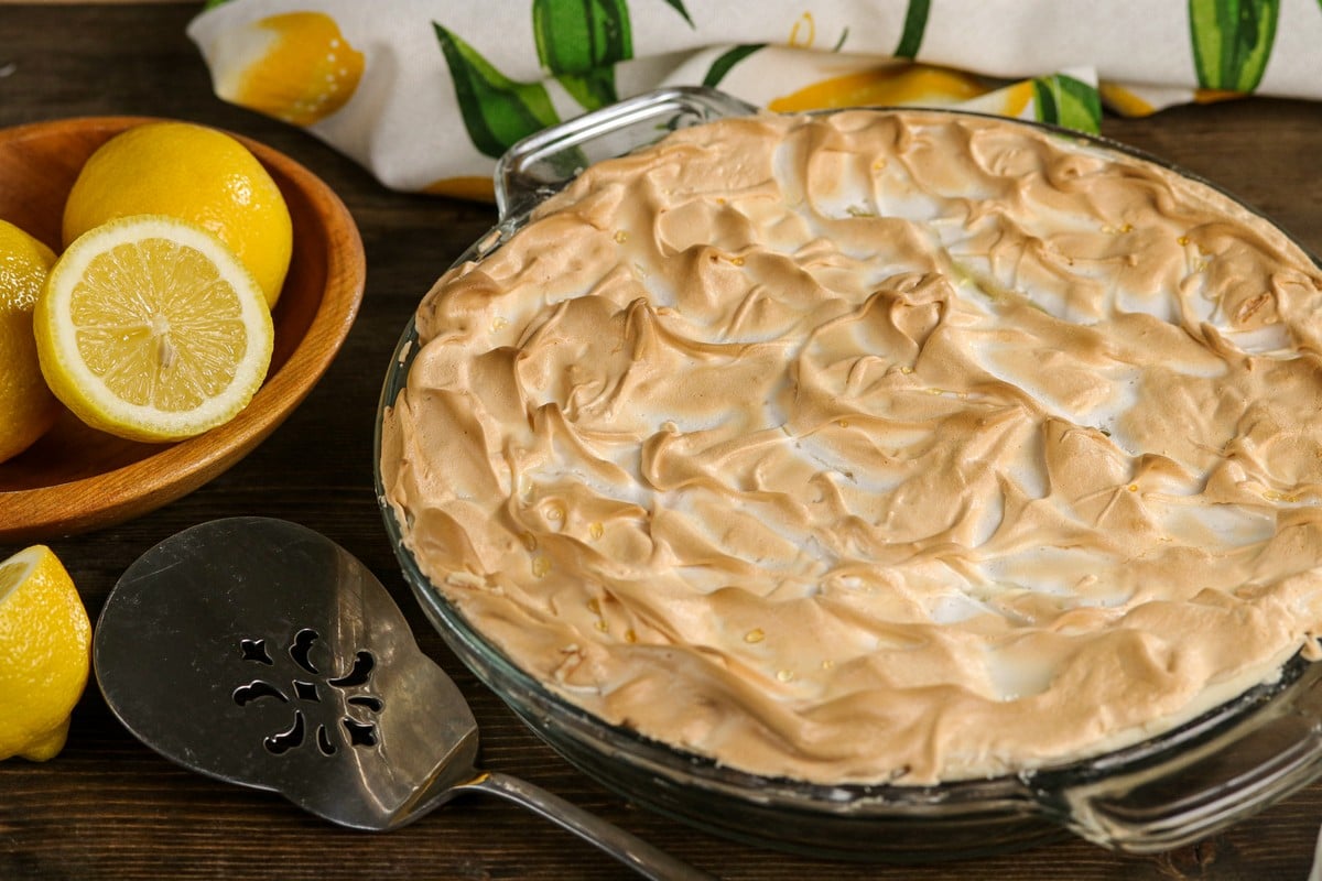 Gluten-free Lemon Meringue Pie Full 