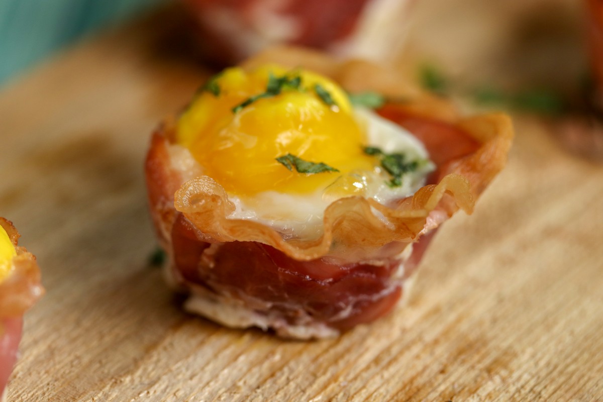 CU gluten-free proscuitto egg cups