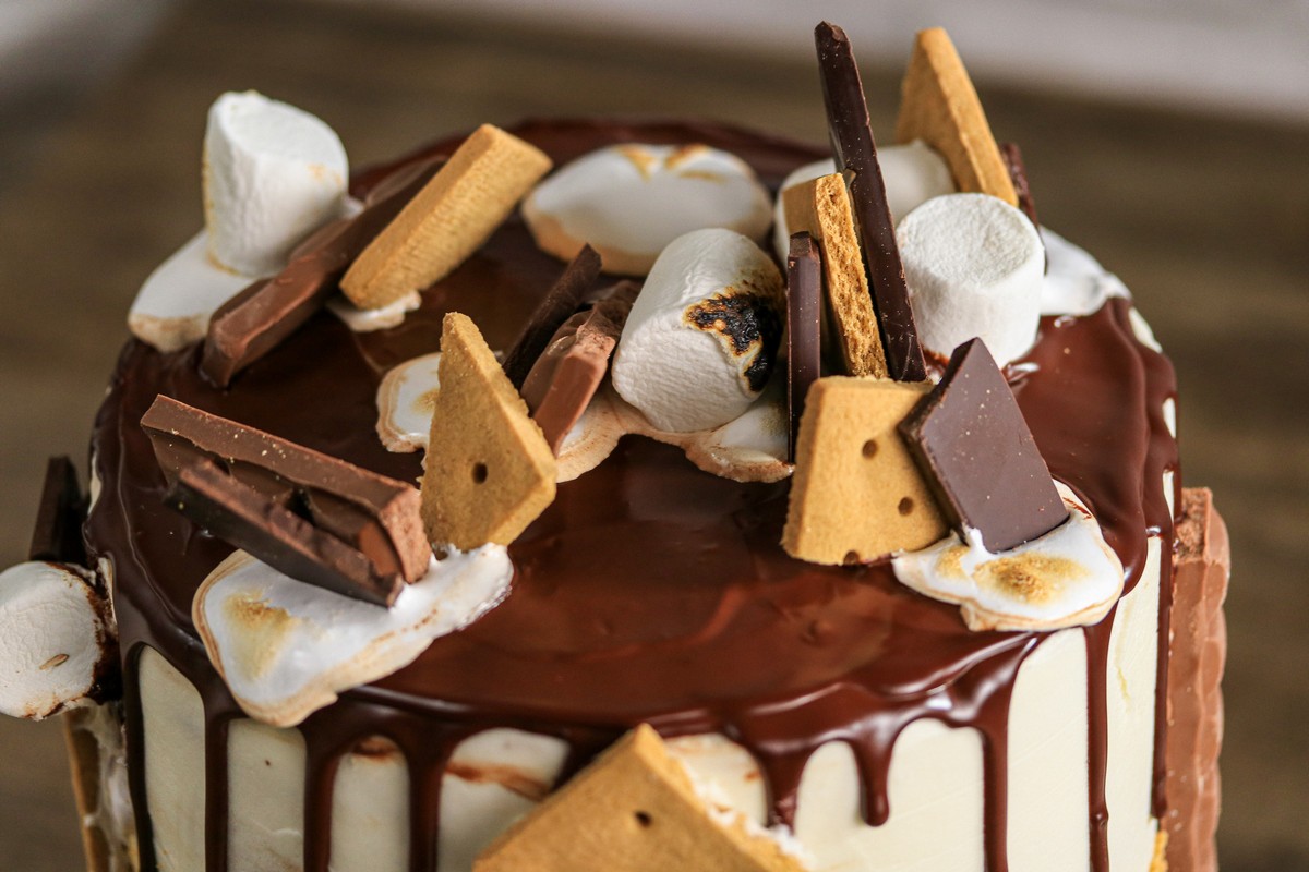 Smoreables Cake Ganache Drip