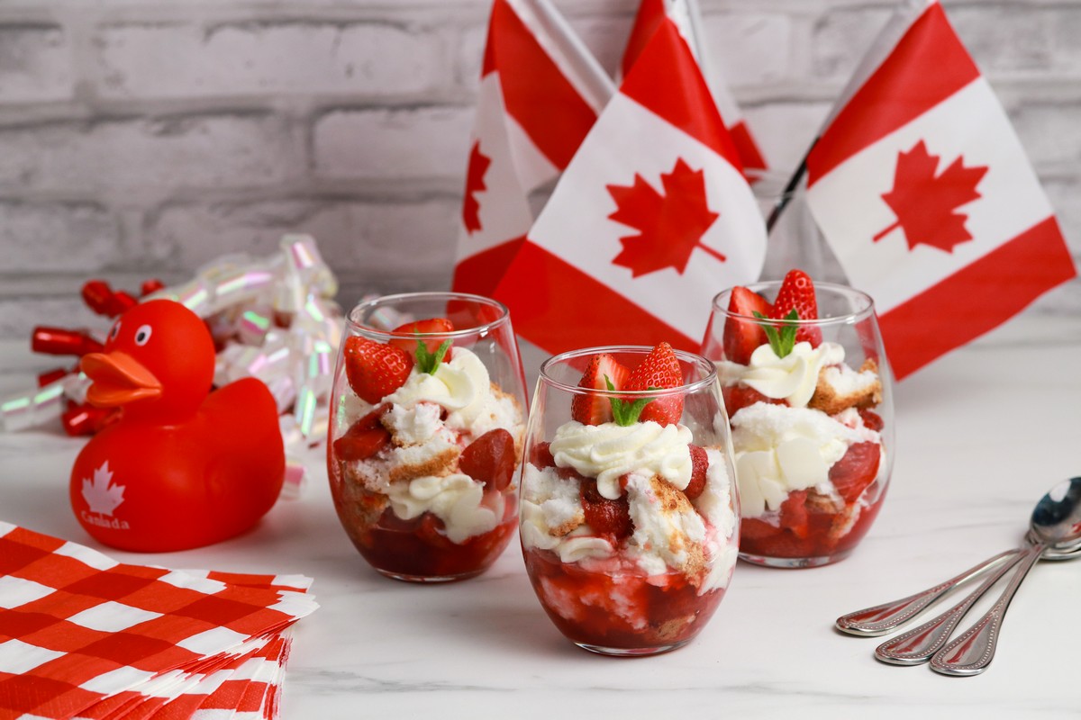 gluten-free strawberries & cream parfait