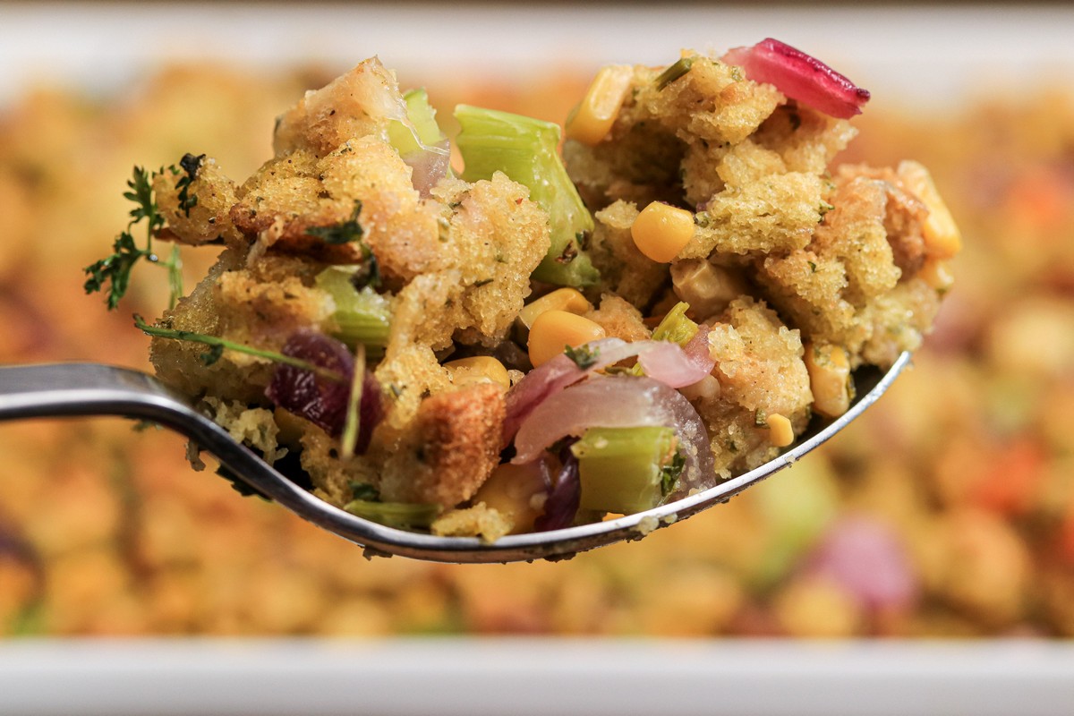 Gluten-free stuffing vegetable medley