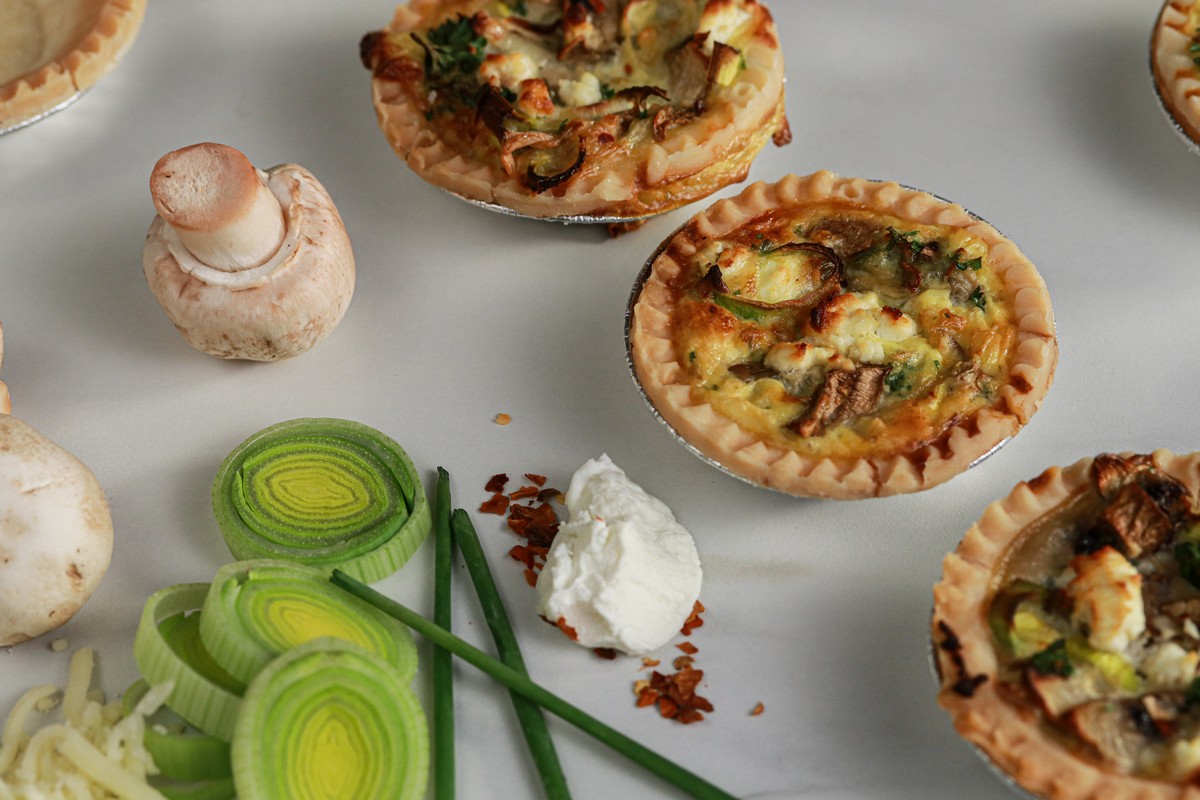 gluten-free mushroom and leek quiche tarts
