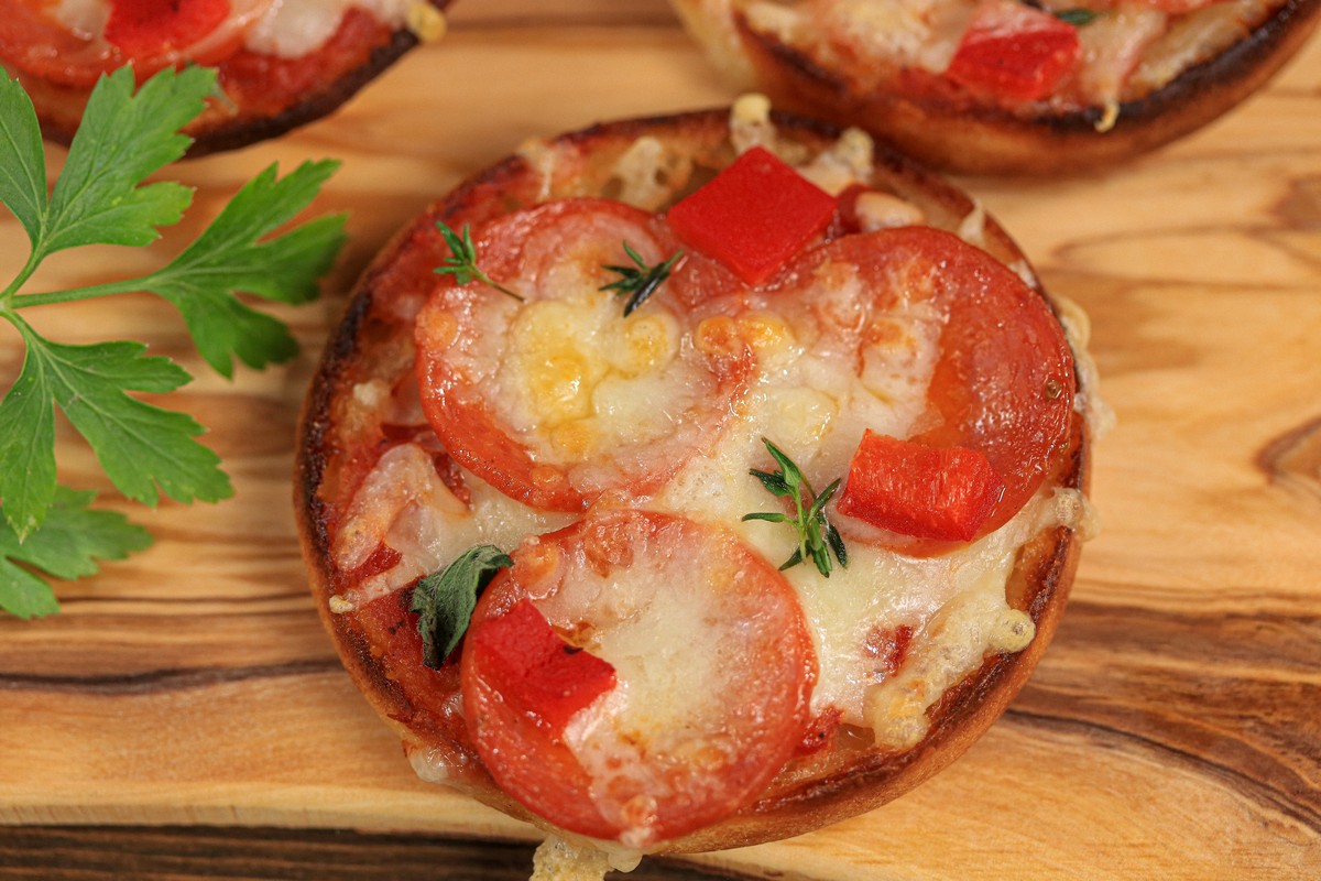 Traditional English Muffin Pepperoni Pizza gluten-free