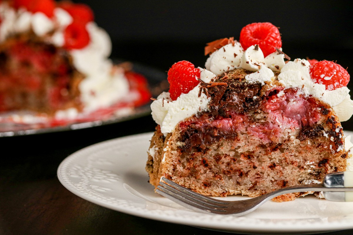 Gluten-free Valentine Chocolate Bundt Cake